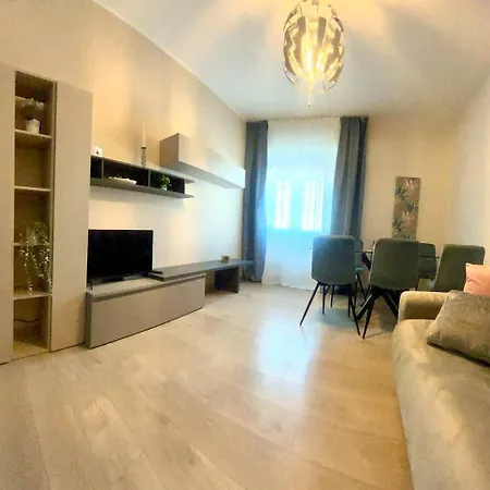 Guesthost - Balcony Flat X3 Linate Airport Mm4 Milánó