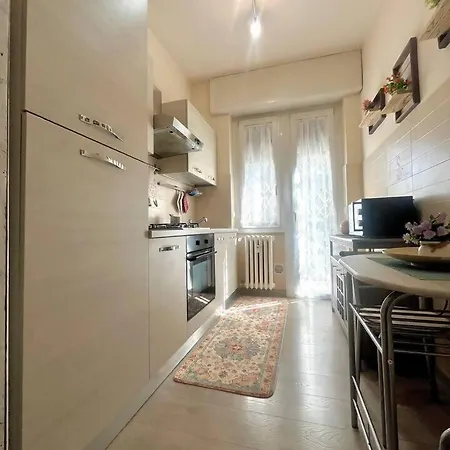 Apartman Guesthost - Balcony Flat X3 Linate Airport Mm4 Milánó