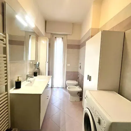 Guesthost - Balcony Flat X3 Linate Airport Mm4 * Milánó