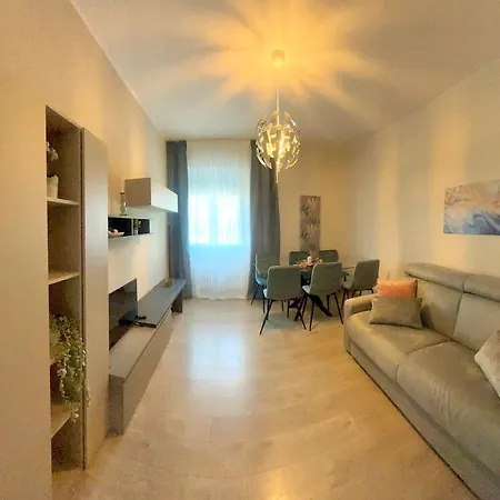 Guesthost - Balcony Flat X3 Linate Airport Mm4 * Milão
