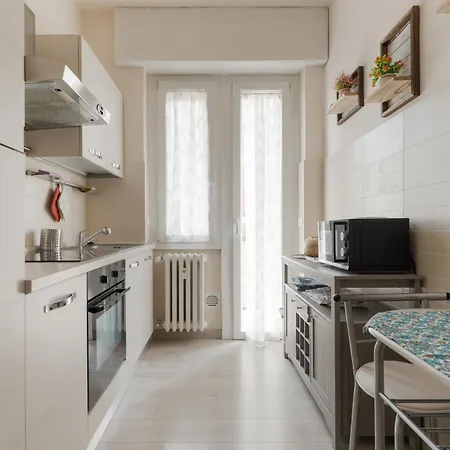 Guesthost - Balcony Flat X3 Linate Airport Mm4 Appartement *