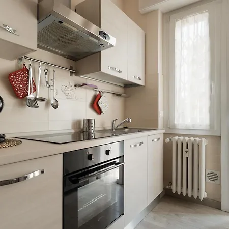 Apartamento Guesthost - Balcony Flat X3 Linate Airport Mm4 *