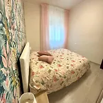 Guesthost - Balcony Flat X3 Linate Airport Mm4 Milano