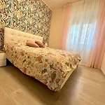 Lägenhet Guesthost - Balcony Flat X3 Linate Airport Mm4 Milano